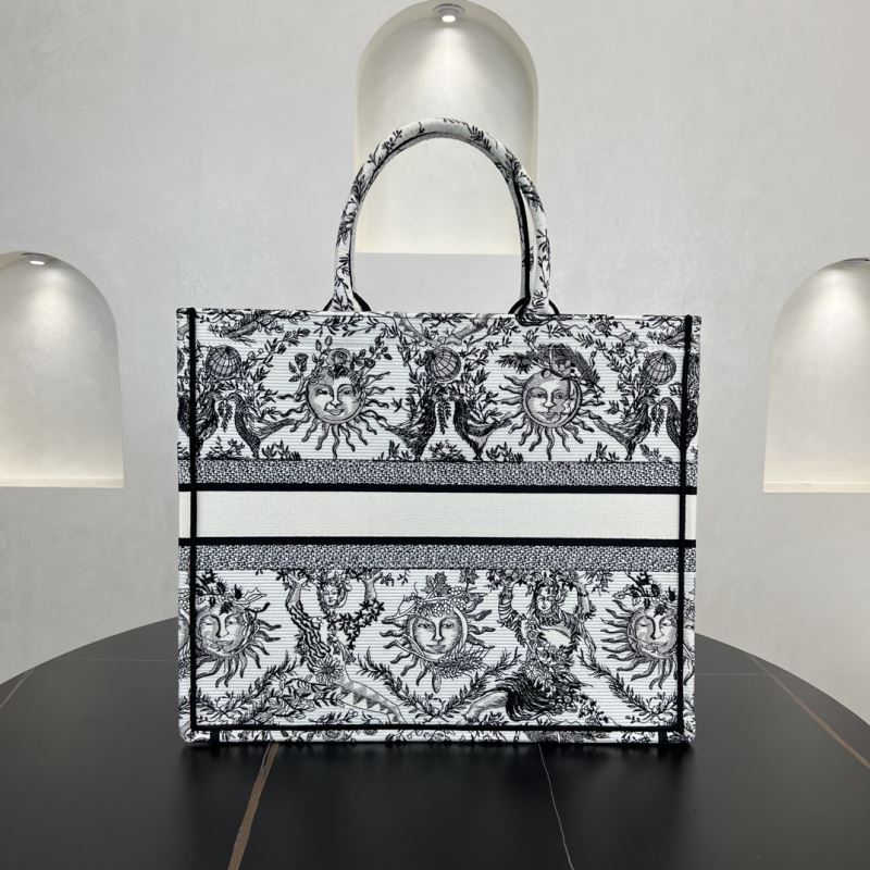 Christian Dior Shopping Bags